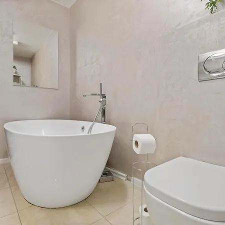 Apartment Urban Elegance Retreat Bratislava